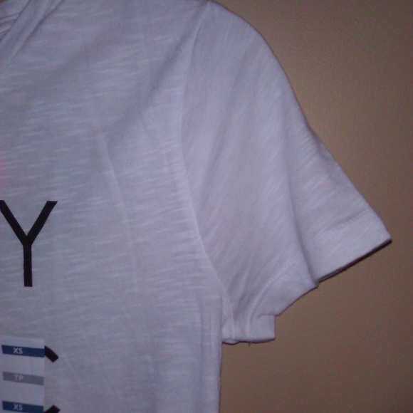 Old Navy women's white tee HOLY Chic XS NWT - Picture 5 of 7